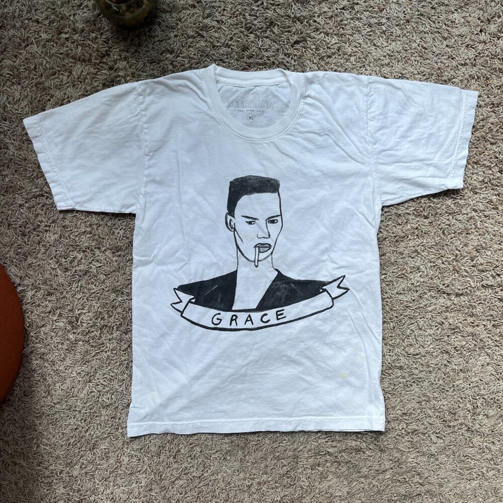 Deer Dana Grace Jones graphic t-shirt